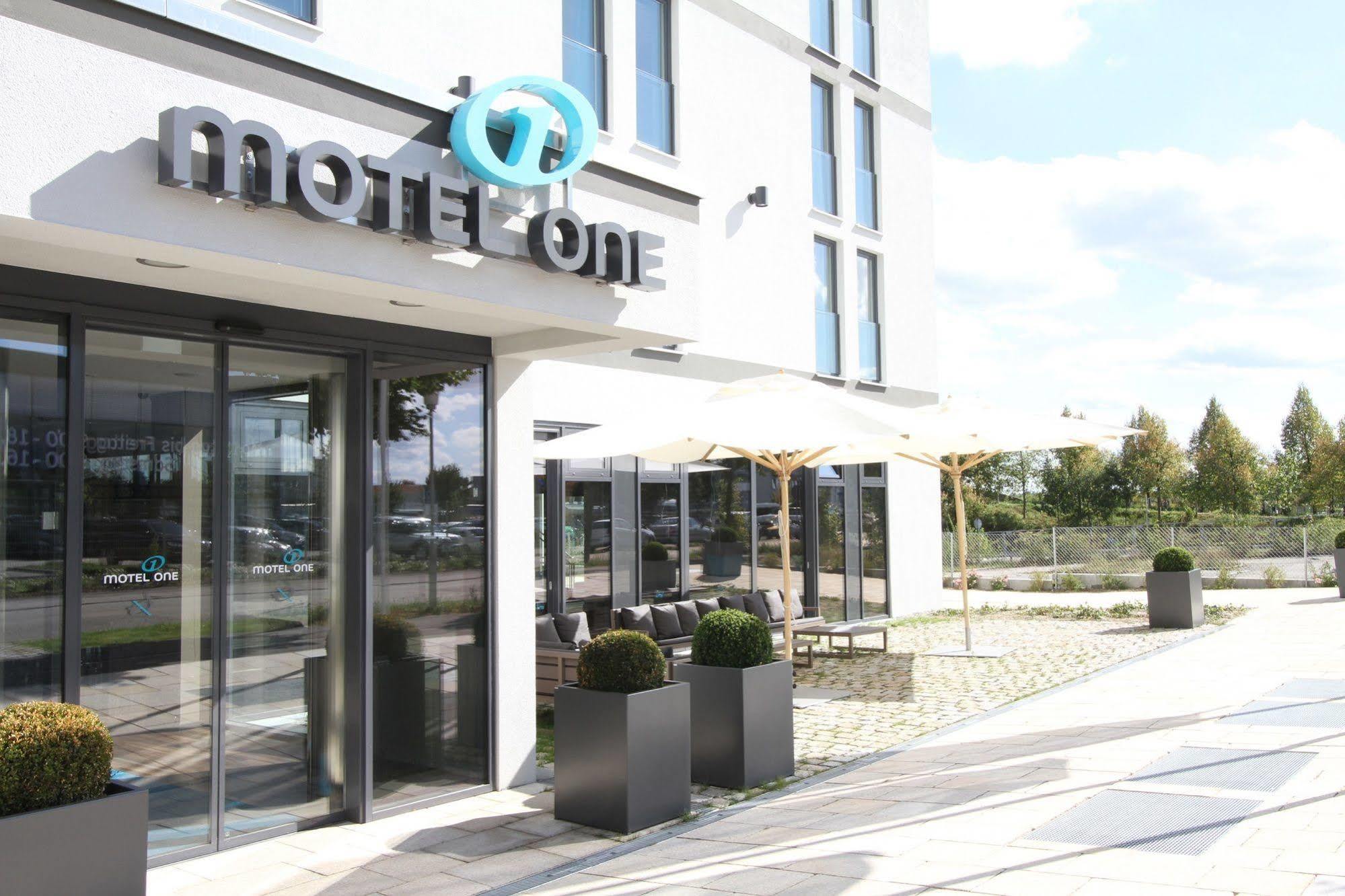 Motel One Munchen-Garching Гархінг-бай-Мюнхен Екстер'єр фото